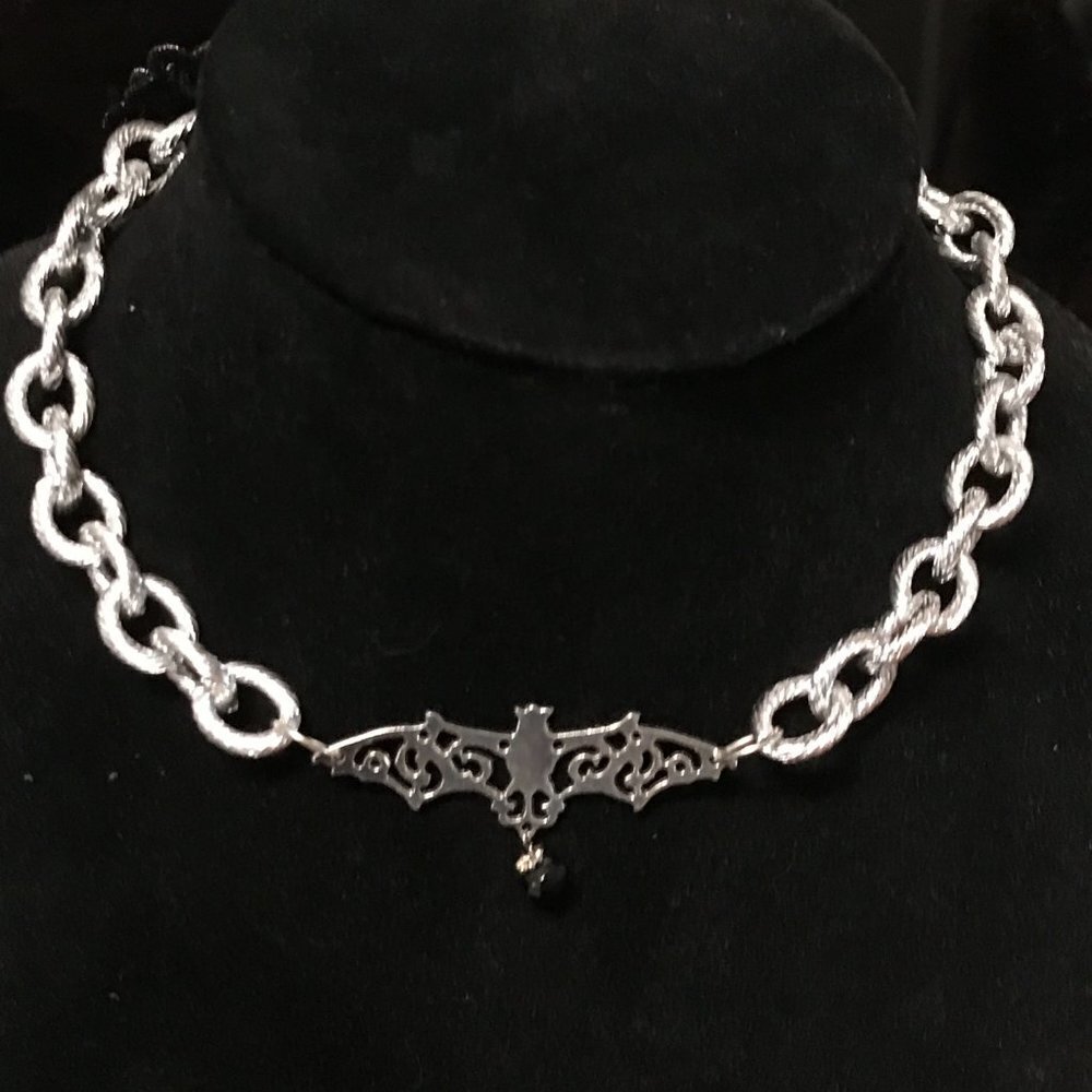 Bat Choker Silver Chunky Necklace Biker Goth Collar Gothic Chain Punk Rock - Picture 4 of 9